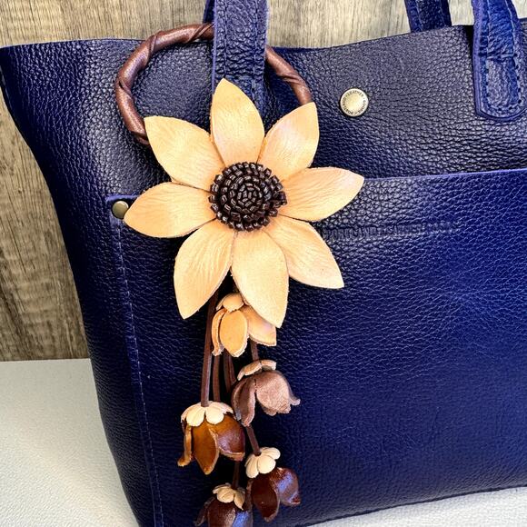 Leather Flower Purse Charm Genuine Leather Fall Daisy Bag Charm NEW FAST SHIP - Picture 1 of 6